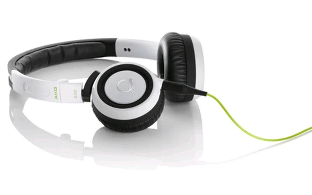 AKG Q 460